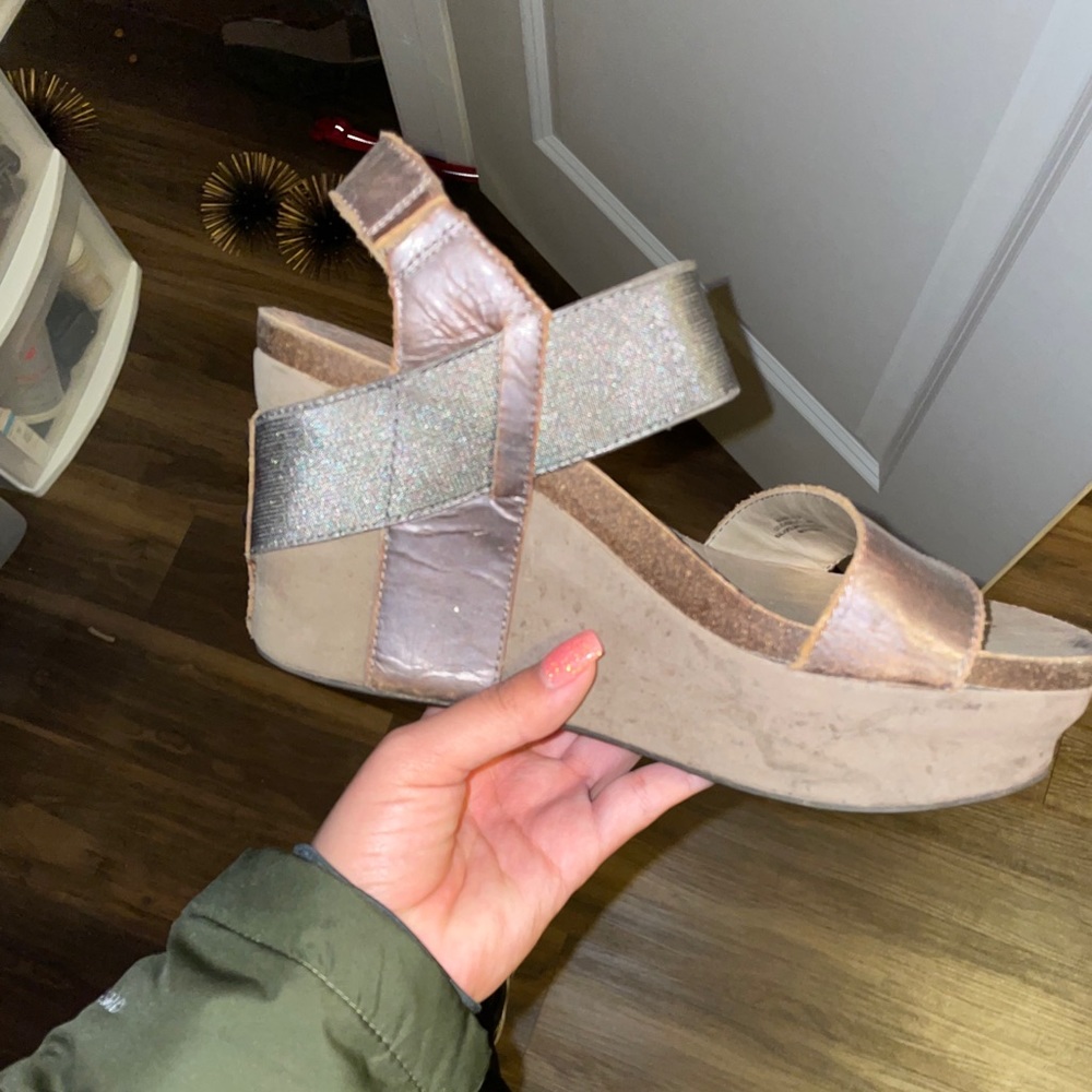 OTBT shoes